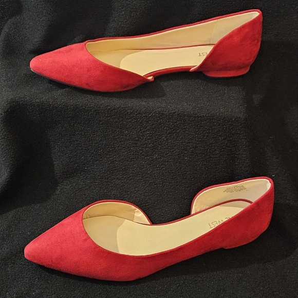 Nine West Red Suede Women's Flat Shoes with Pointed Toes-Size 10M - Picture 3 of 7